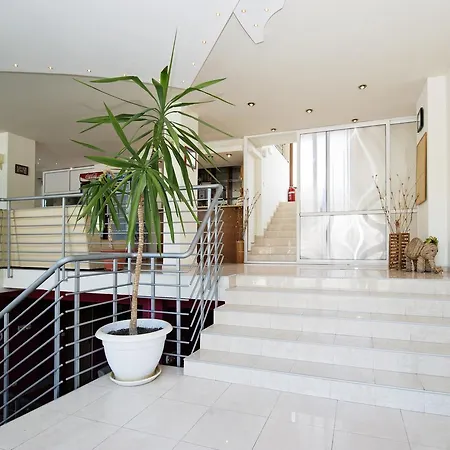 Montestar 2 Hotell